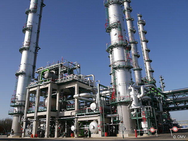 Außenansicht einer ISO C4 Anlage